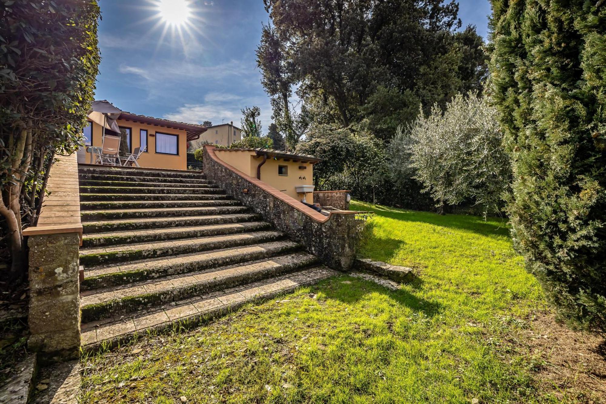 Yid Cozy House In Fiesole With Jacuzzi Apartment Exterior photo